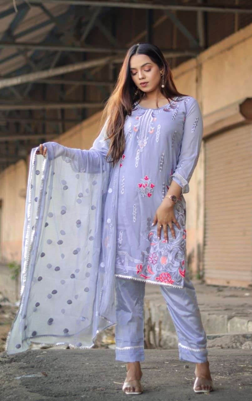 SPECIAL EDITION BY ASLIWHOLESALE HEAVY GEORGETTE STITCHED DRESSES