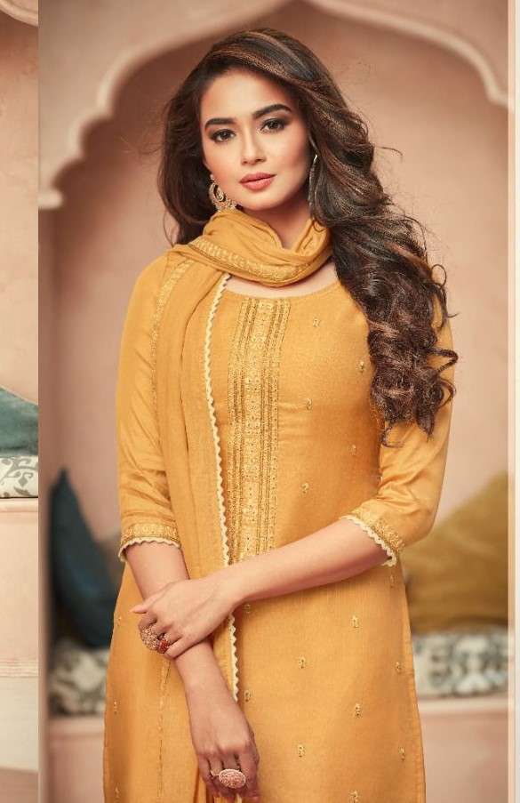 KURTI SALE COLLECTION BY MAISHA LATEST DESIGNER INDIAN HEAVY KURTIS