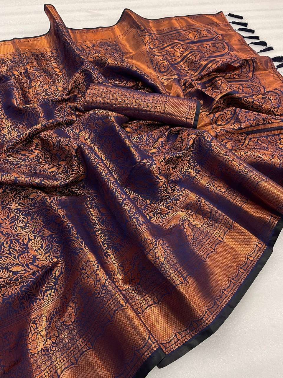 VVS-432 BY ASLIWOLESALE DESIGNER BANARASI SILK SAREES