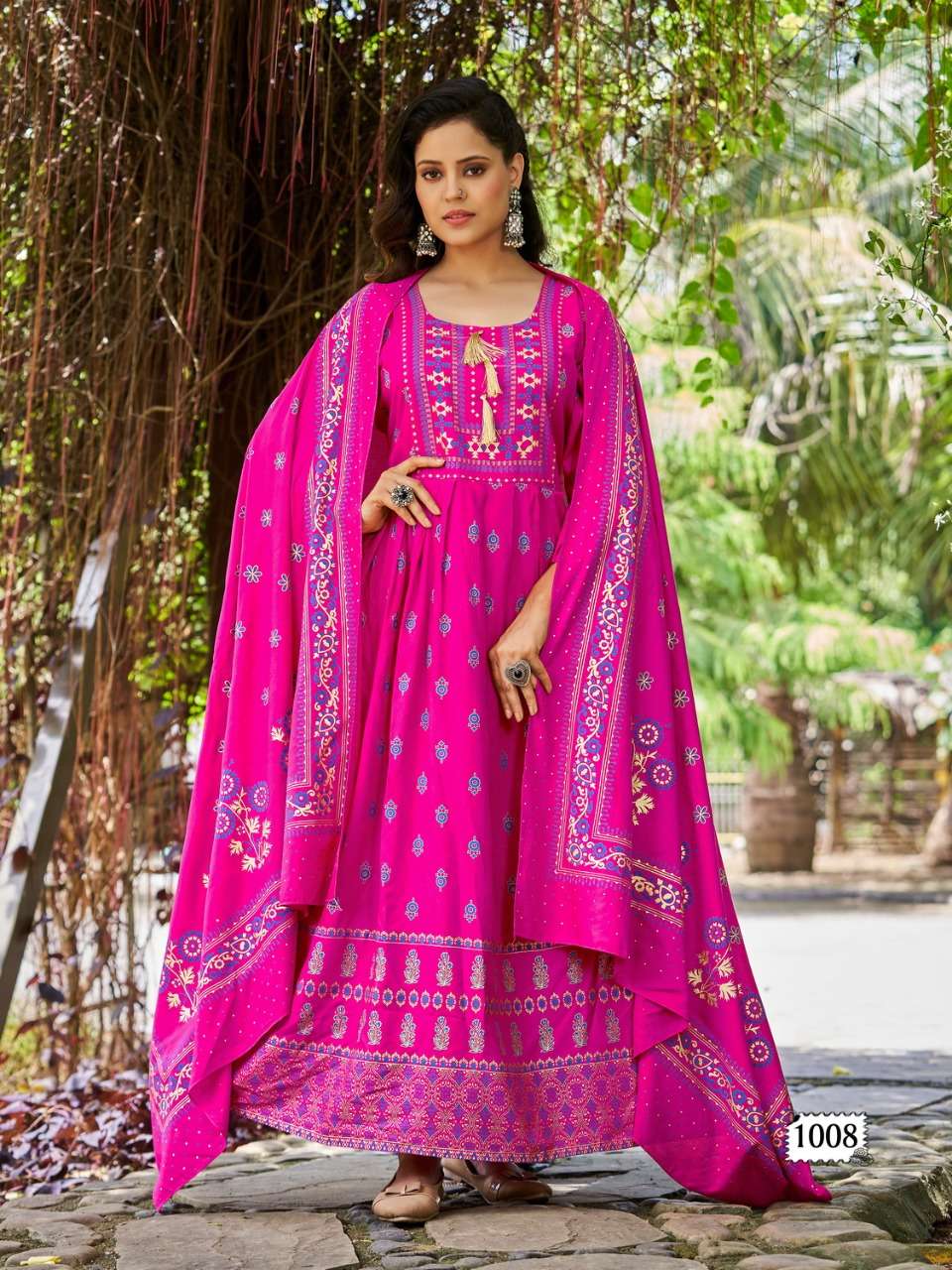 ARABIC KUTHU VOL-3 BY BANWERY 3001 TO 3006 SERIES RAYON FOIL PRINT STITCHED DRESSES