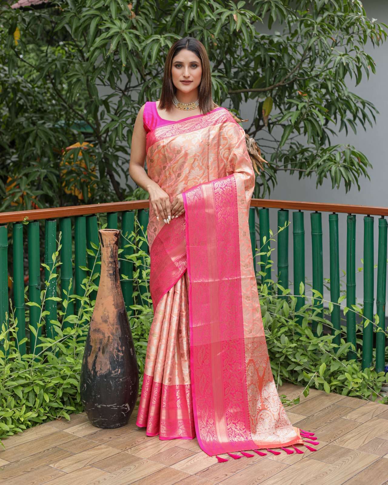 VVS-001 BY ASLIWHOLESALE DESIGNER PATTU SILK SAREES