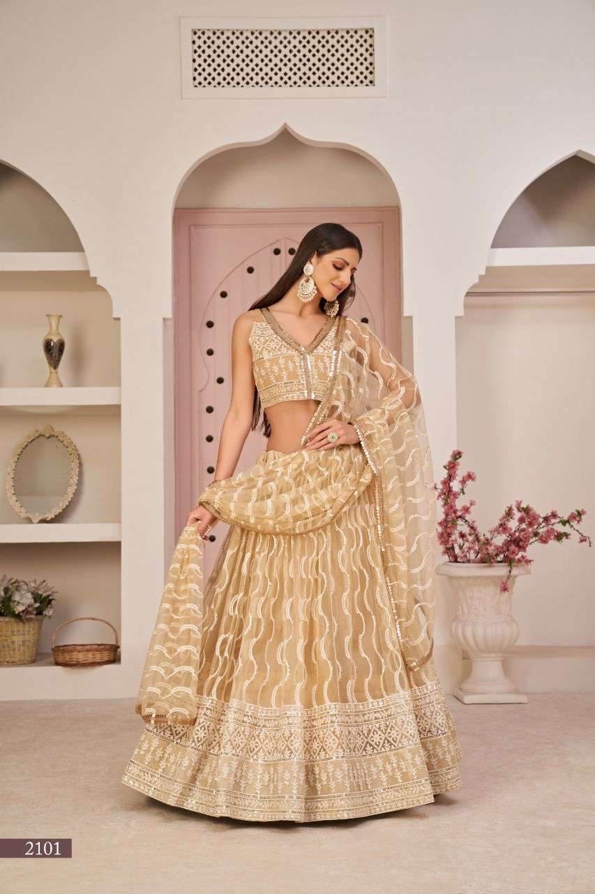 30+ Bridal Lehenga Poses Ideas You Must Try - mutiar.com | Bollywood dress,  Bridal lehenga, Bridal