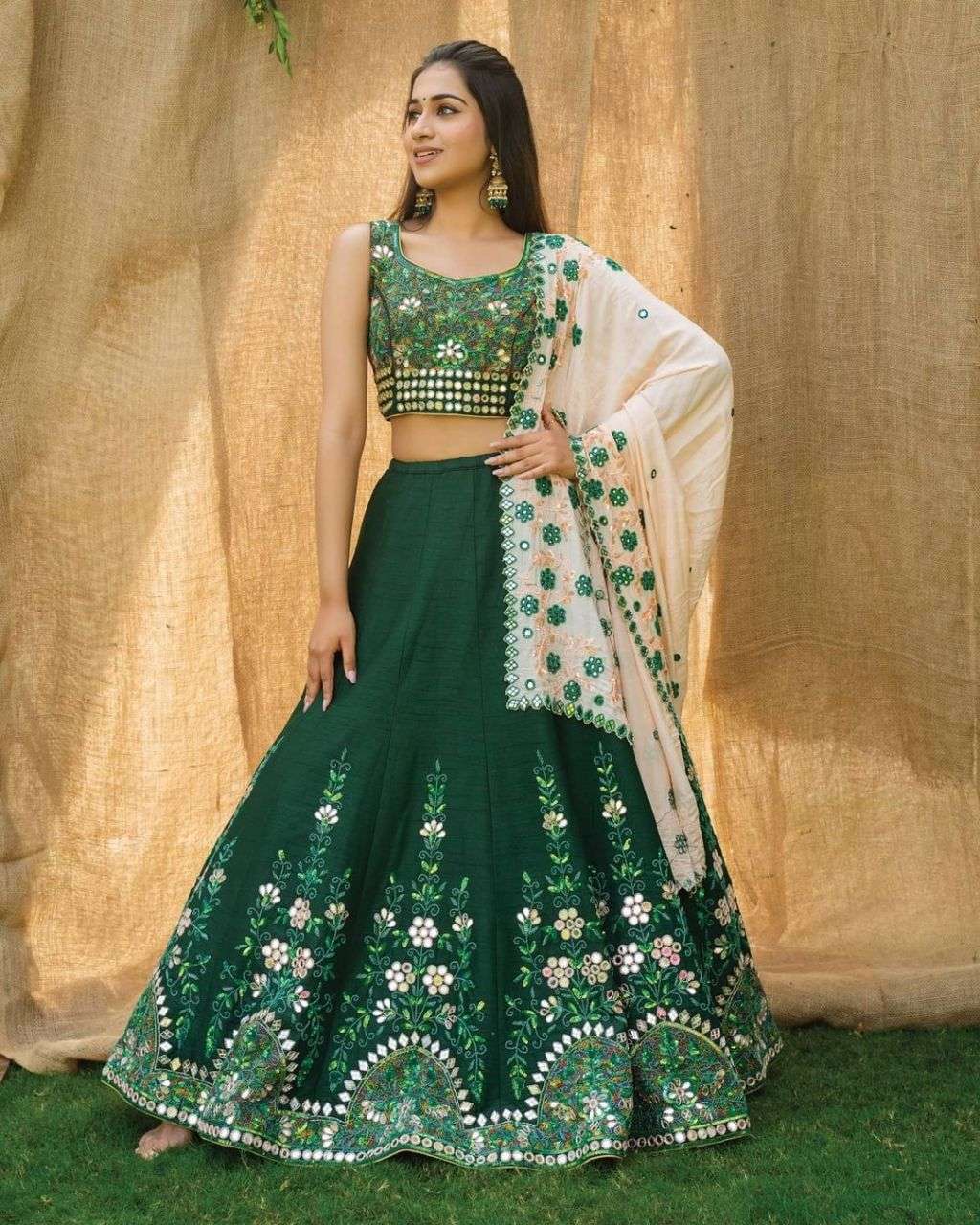 AD-107  BY ASLIWHOLESALE DESIGNER HEAVY LEHENGAS