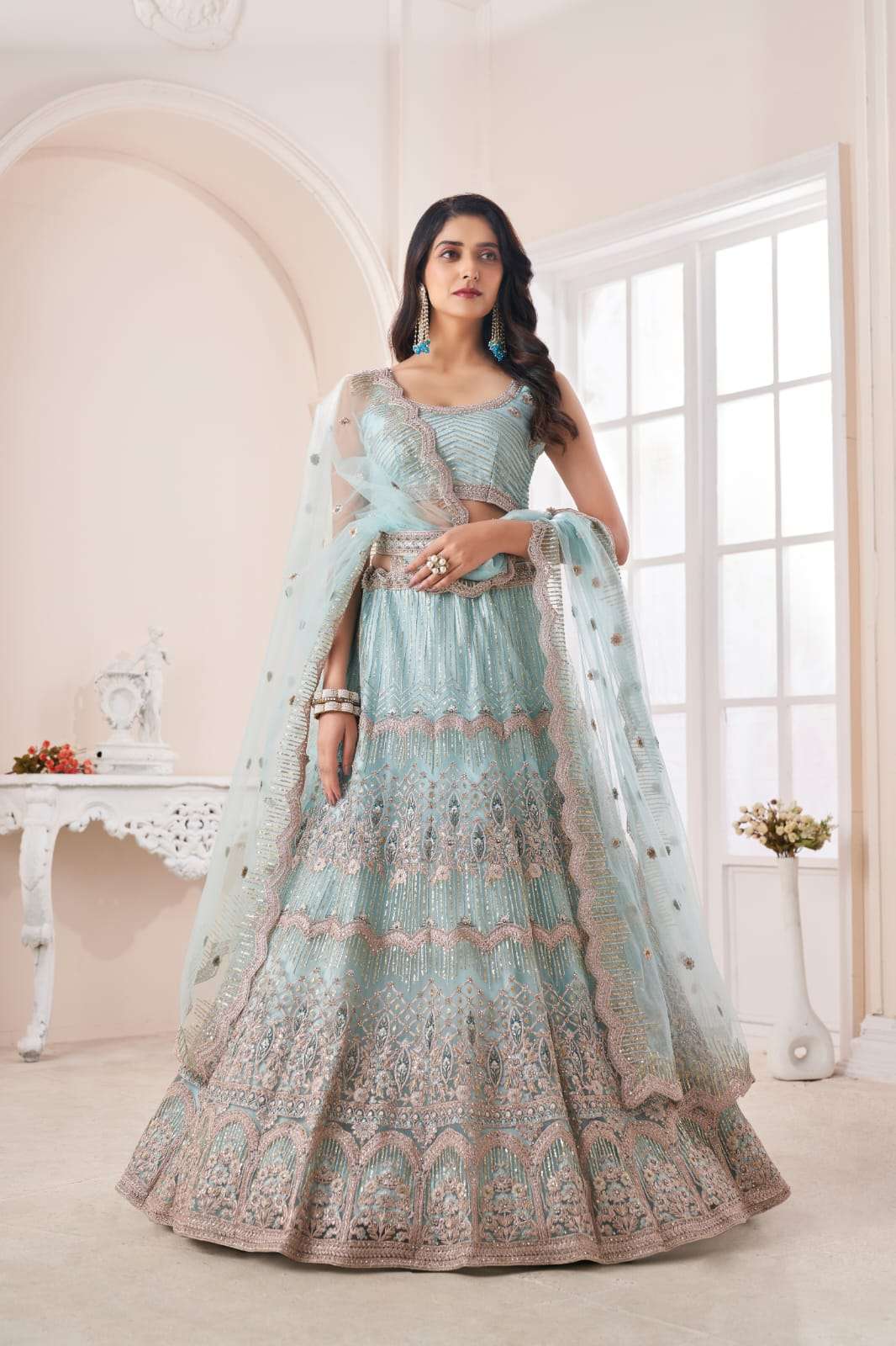 WHOLESALERS OF ASLIWHOLESALE CATALOGUES OF DRESSES, KURTIS, SAREES IN SURAT