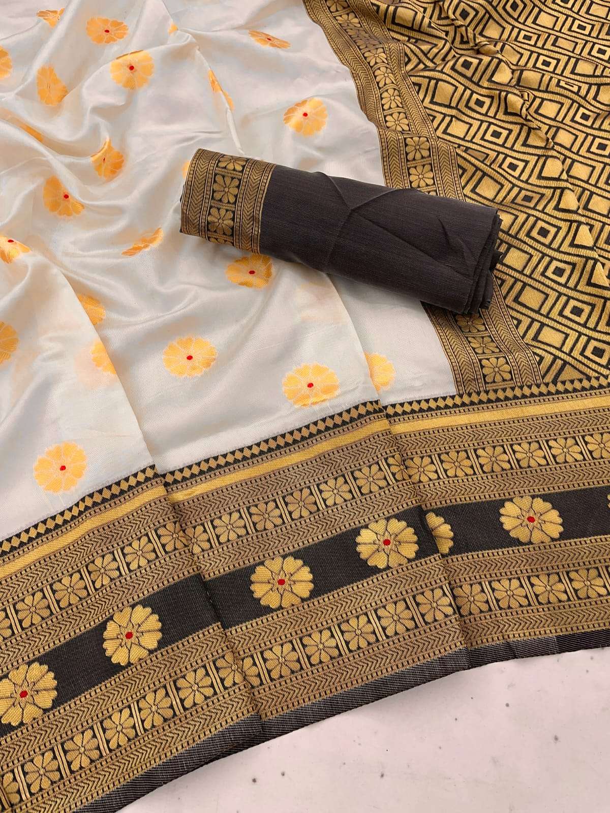 523 CREAM BY ASLIWHOLESALE DESIGNER SOFT ZARI SILK SAREES