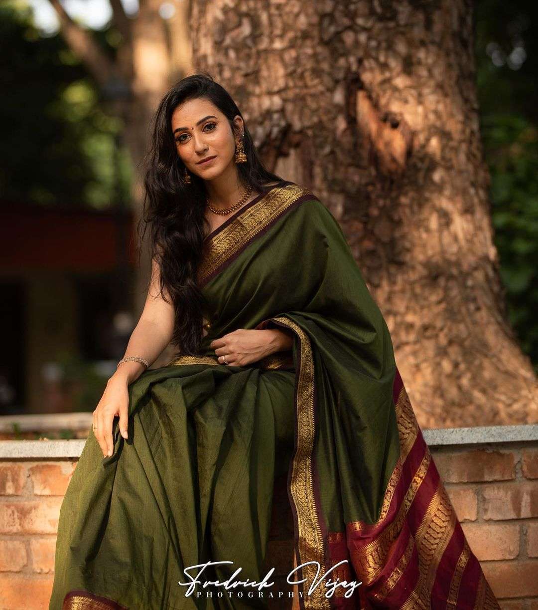 SC 303 GREEN BY ASLIWHOLESALE DESIGNER SOFT ZARI SILK SAREES