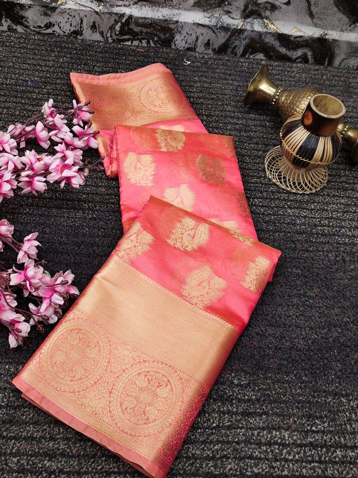 GUNJAN SILK BY ASLIWHOLESALE DESIGNER ZARI SOFT SILK SAREES