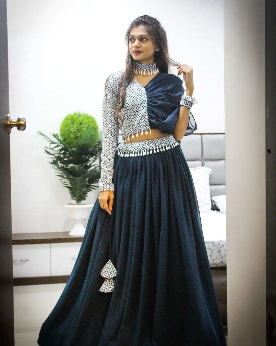 Stylish pyaji clr net sequence n... - DANI Fashion Studio | Facebook