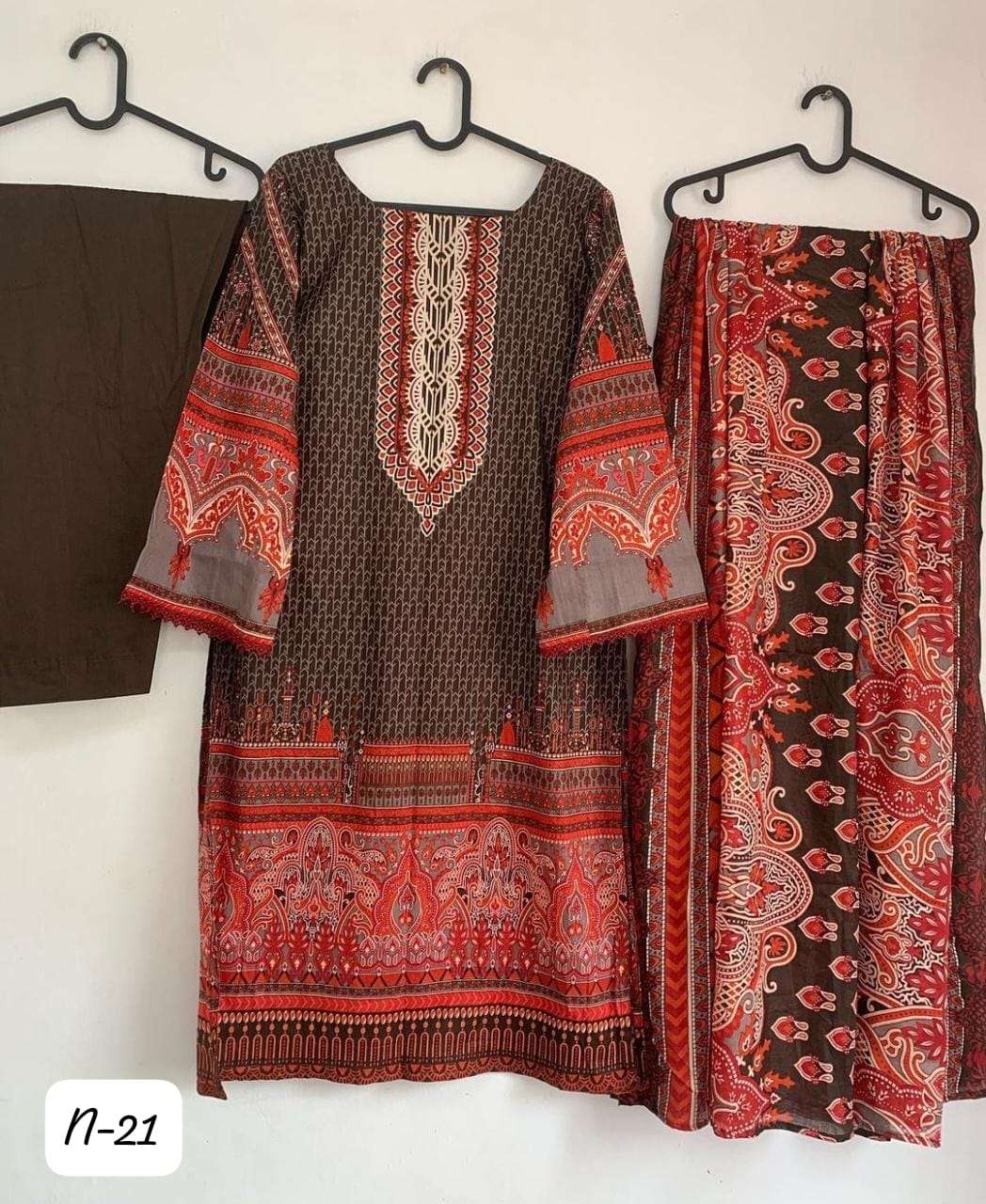 SAPPHIRE AGHA NOORAIN-21 BY ASLIWHOLESALE LAWN COTTON PAKISTANI DRESSES