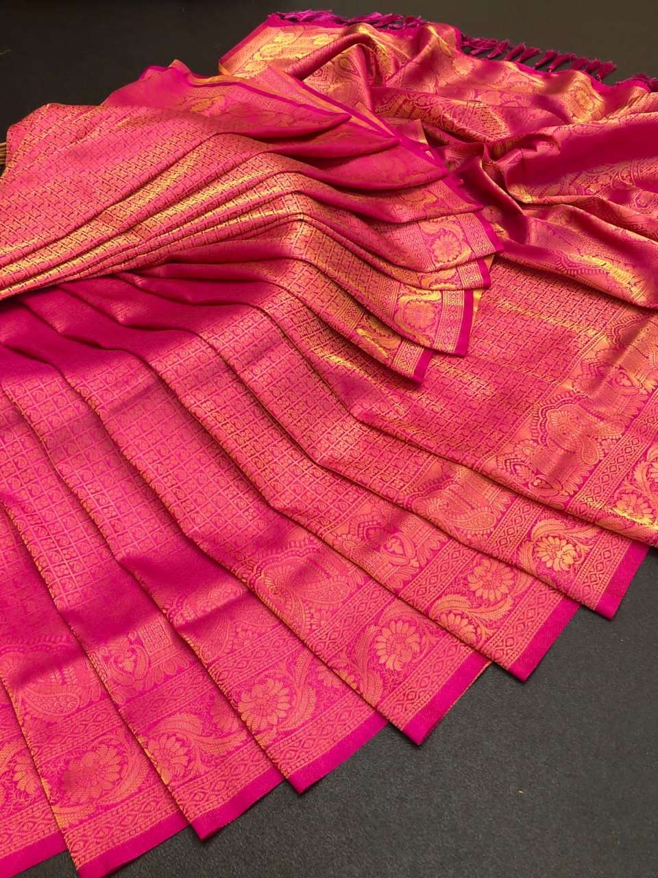 SIYA SILK BY ASLIWHOLESALE DESIGNER KUBERA PATTU SILK SAREES