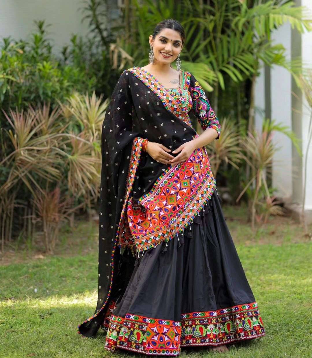 Buy RAJASTHANI RANGREZ Printed Bandhani Art Silk Blue Sarees Online @ Best  Price In India | Flipkart.com