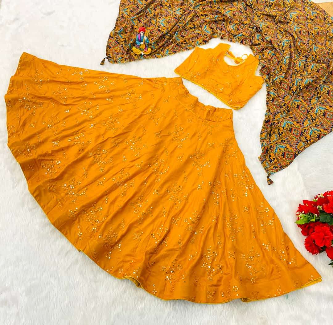 MIRROR VOL-01 BY ASLIWHOLESALE DESIGNER RAYON COTTON NAVRATRI LEHENGAS