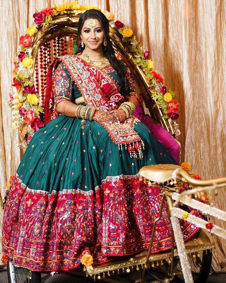 PC-1282 BY ASLIWHOLESALE DESIGNER FANCY BUTTER SILK NAVRATRI LEHENGAS