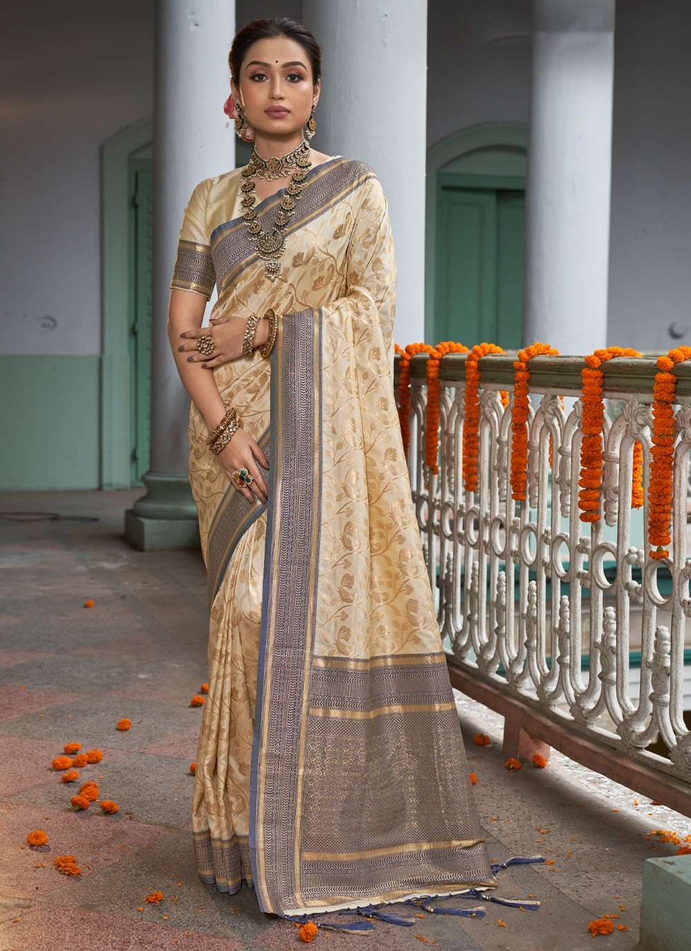 MAN MOHINI BY BUNAWAT 1001 TO 1006 SERIES BANARASI SILK WORK SAREES