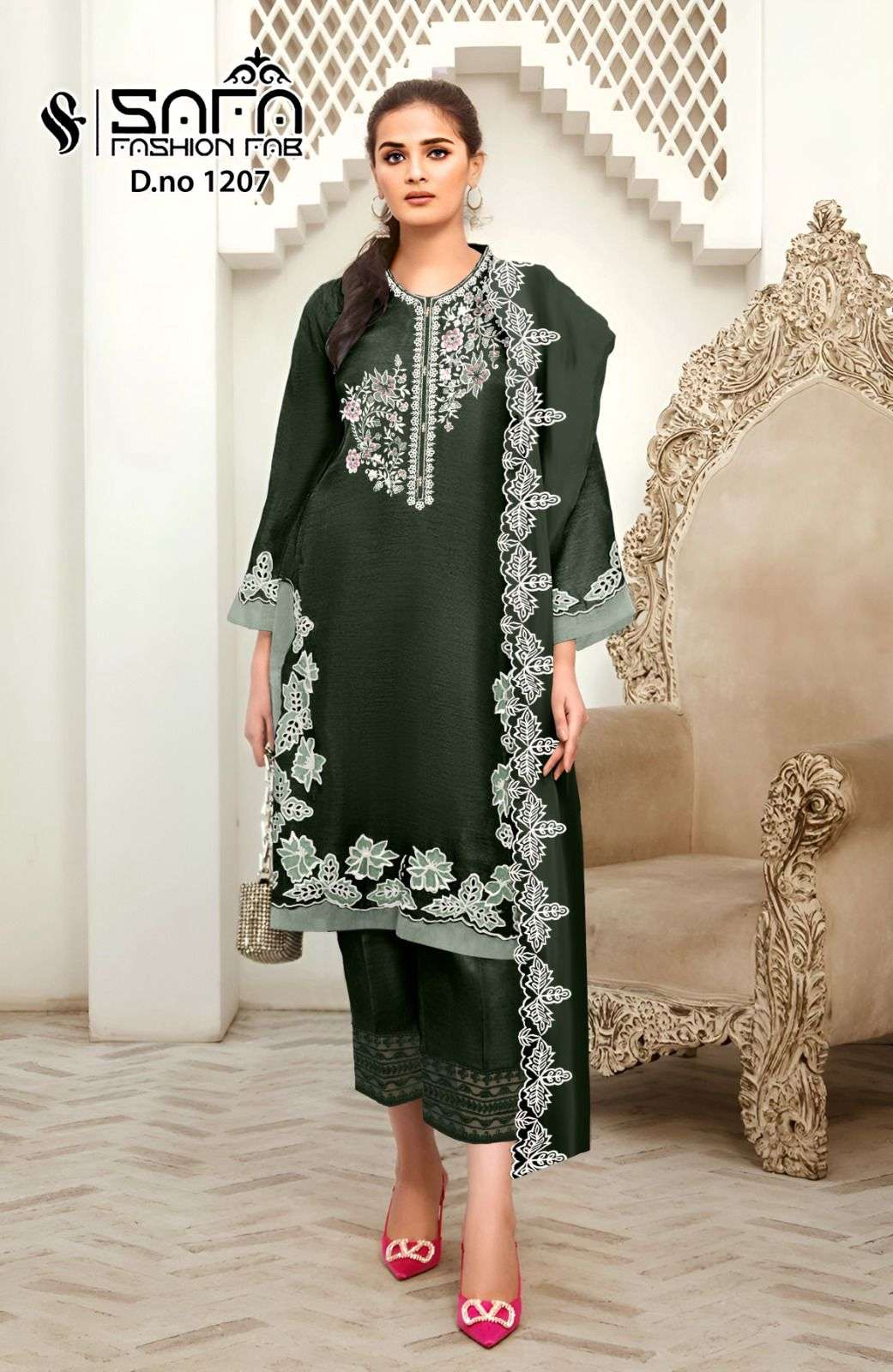 Embroidered Glossy Saira Salwar Suit, Unstitched at Rs 1350 in Surat