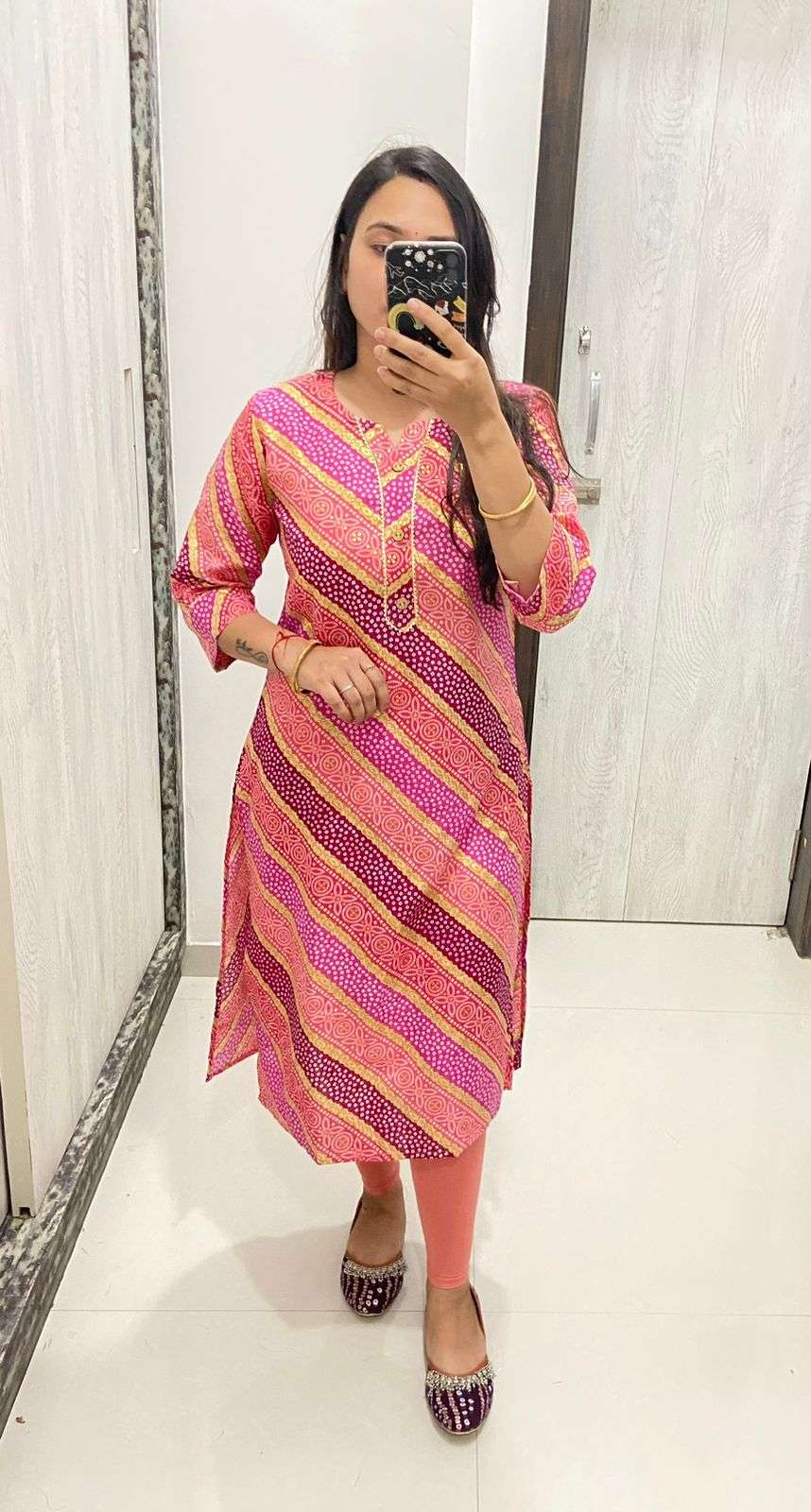 SELFIE LEHARIYA BY ASLIWHOLESALE DESIGNER FACNY COTTON PRINT KURTIS 