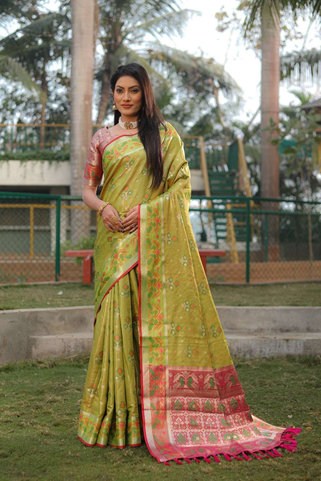 IKKAT PATOLA BY ASLIWHOLESALE DESIGNER HEAVY ORGANZA SILK PRINTED SAREES