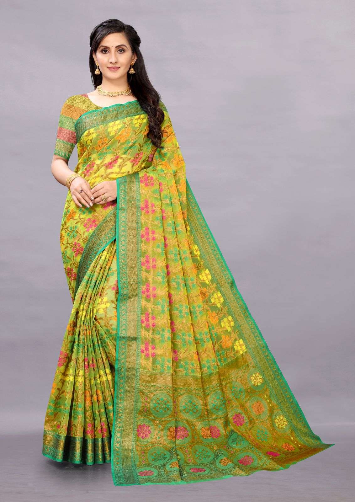 Ladies Handwork Bandhani Dress Material at Rs.550/Piece in rajkot offer by Poonam  sarees