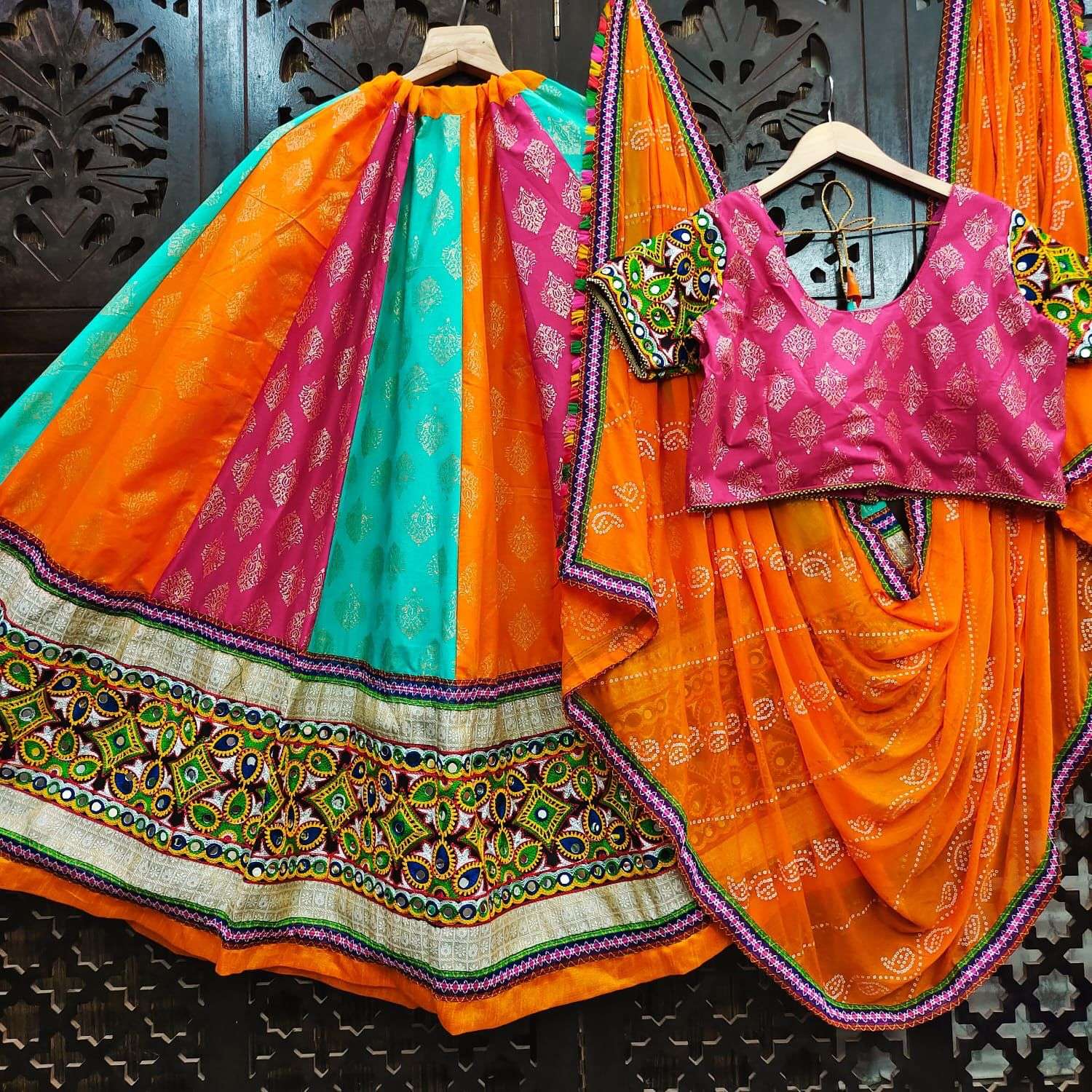 Sab se sasta Lehenga only 500Rs in Mumbai| Buy Single piece in Wholesale  Price |Tanish Textiles - YouTube