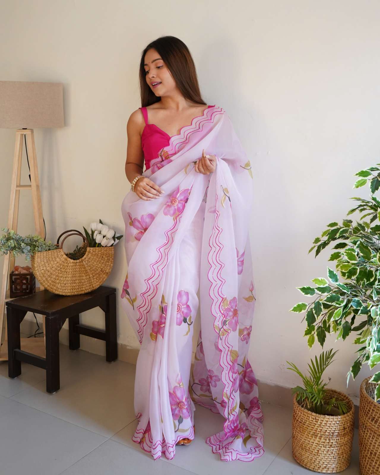 PARTY BASE PREMIUM ORGANZA FABRIC WITH DIGITAL PRINT SAREE WHITE&PINK –  Ethnicgarment