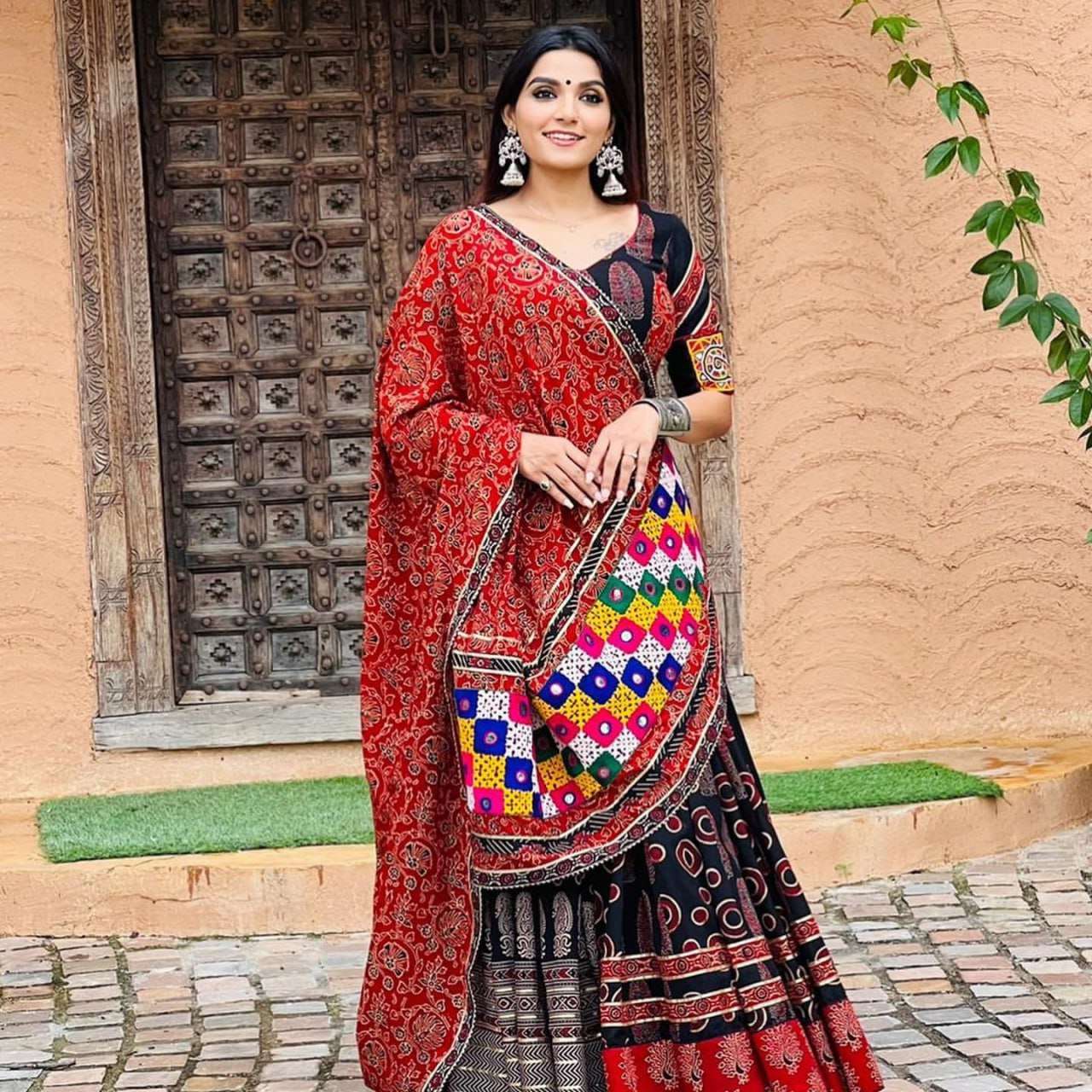 Indian Rajasthani Leheria Bandhej Saree Gota Patti Handwork Wedding Lehenga  Sari - Etsy