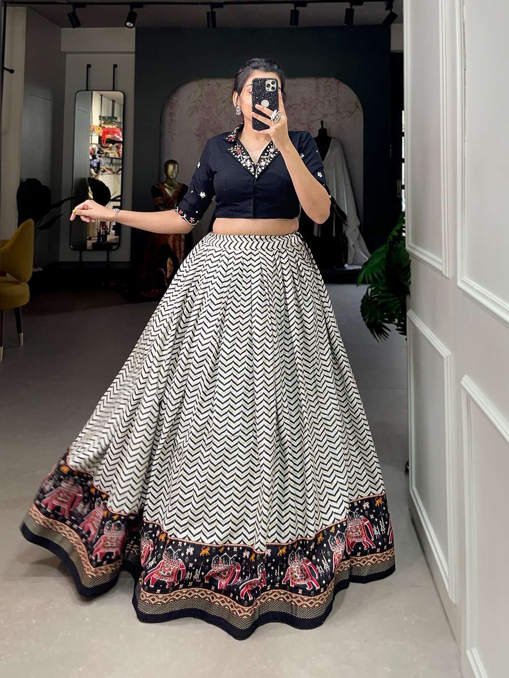 Cotton Embroidery NEW HEAVY DESIGNER LEHENGA CHOLI at Rs 3500 in Surat